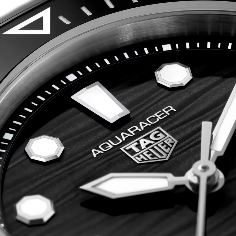 TAG Heuer Aquaracer Professional 300 Date 36 mm WBP231D.BA0626 – Produktansicht 10 bei Juwelier Krebber in Mönchengladbach-Rheydt