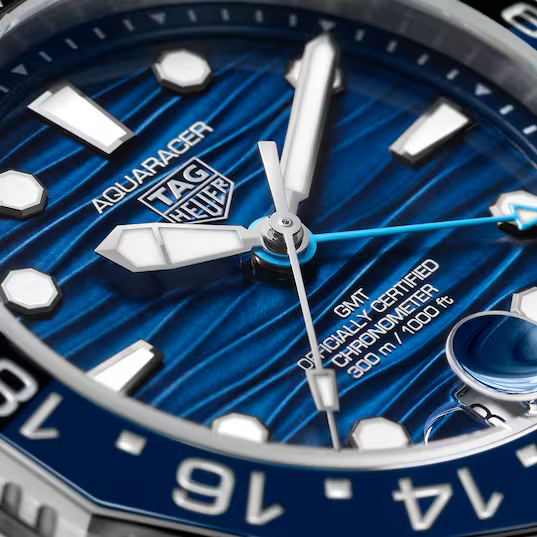 TAG Heuer Aquaracer Professional 300 GMT 42 mm WBP5114.BA0013 – Produktansicht 10 bei Juwelier Krebber in Mönchengladbach-Rheydt