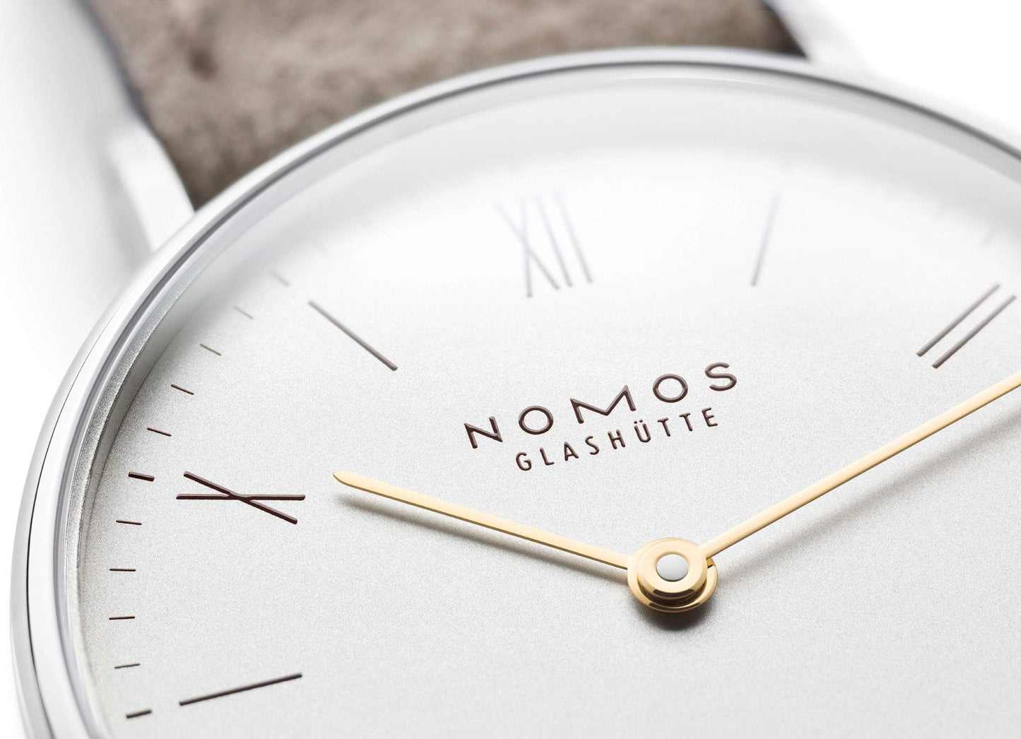 Nomos Ludwig 33 Duo-juwelier-krebber-monchengladbach-rheydt-damenuhr-nomos-glashutte-ludwig-33-duo