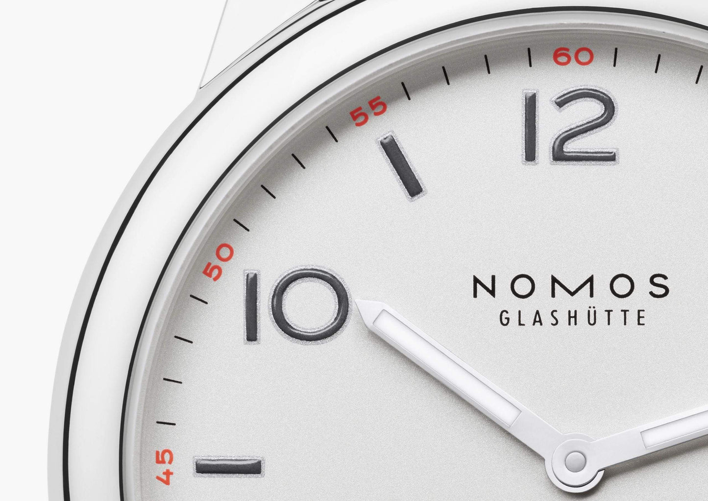 Nomos Club Automat Datum Nomos Club Automat Datum juwelier-krebber-monchengladbach-rheydt-herrenuhr-nomos-glashutte-club-automat-datum-