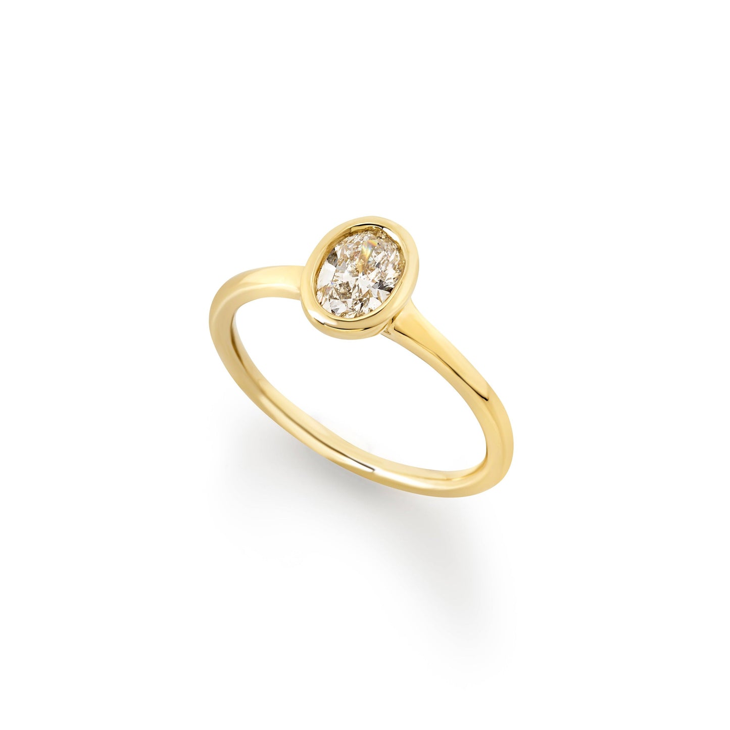 Krebber Essentials Verlobungsring Solitärring mit ovalem Diamanten aus Gold bei Juwelier Krebber in Mönchengladbach-Rheydt