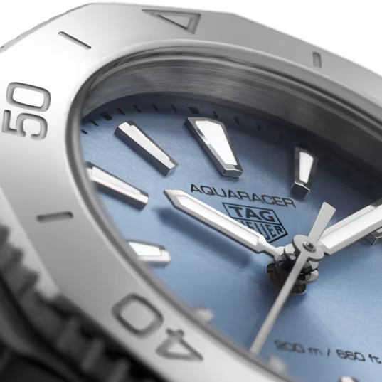 TAG Heuer Aquaracer Professional 200 30 mm WBP1415.BA0622 – Produktansicht 5 bei Juwelier Krebber in Mönchengladbach-Rheydt