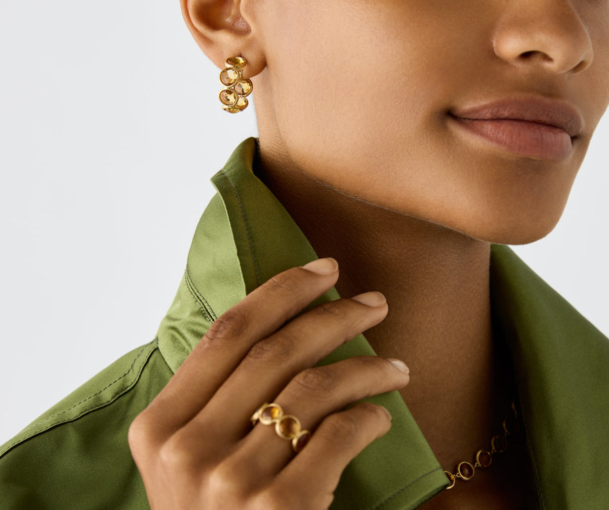 Marco Bicego Jaipur Color Hoop-Ohrringe aus 18 Karat Gelbgold mit gelben Quarzen bei Juwelier Krebber in Mönchengladbach-Rheydt.