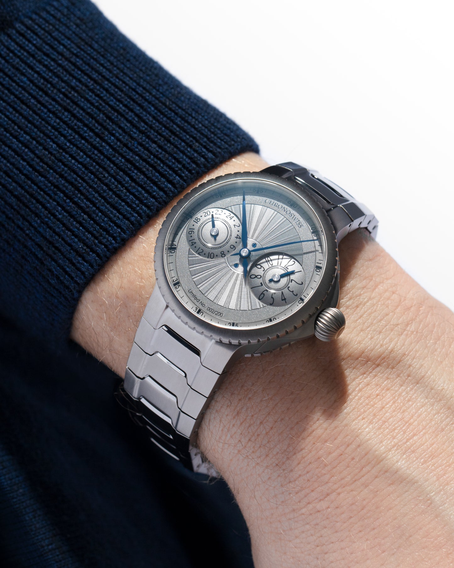 Chronoswiss Limiterte Edition Pulse GMT Silver Guilloche Uhr bei Juwelier Krebber in Rheydt