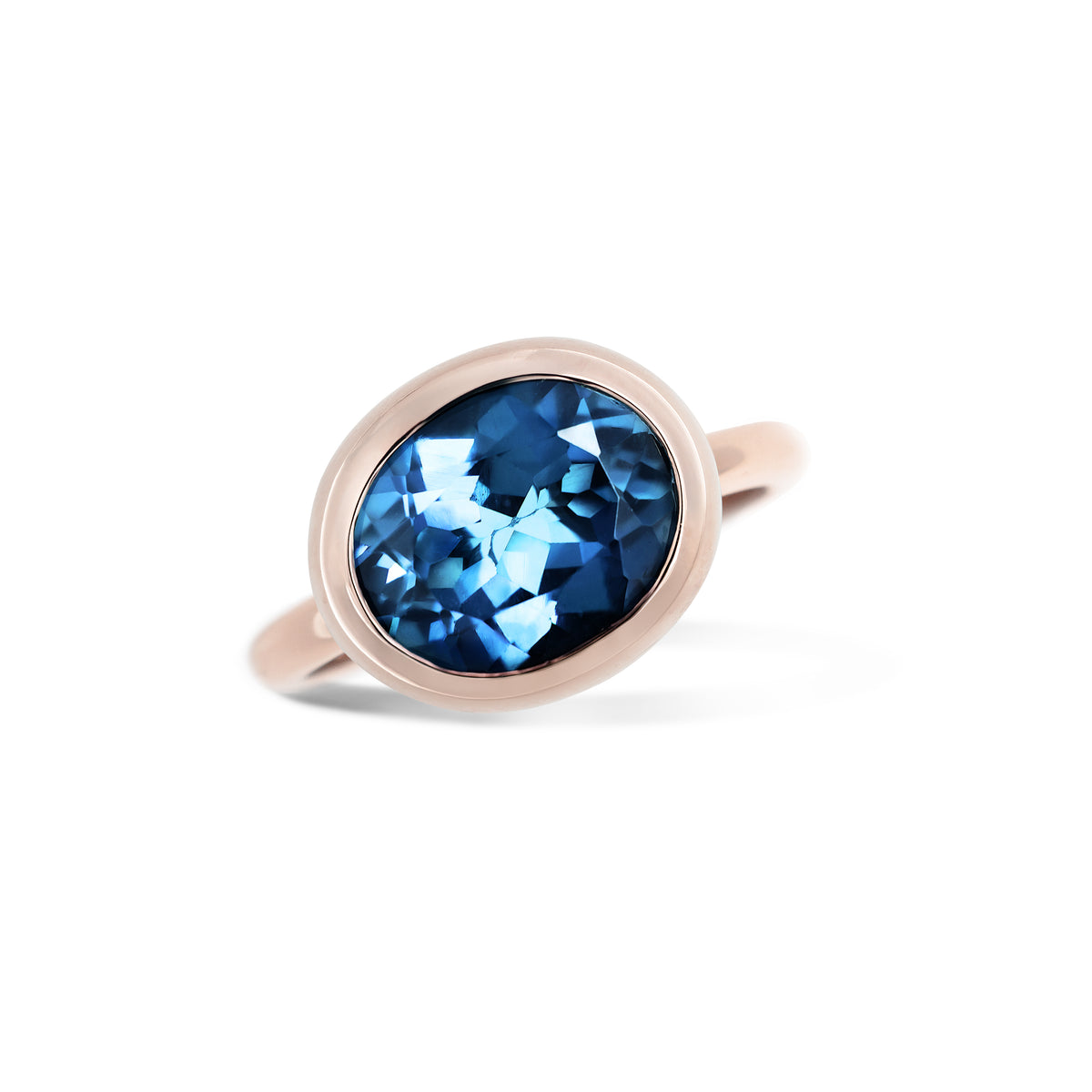 Krebber Colors Ring mit London-Blue-Topas aus 18 Karat Gold bei Juwelier Krebber in Mönchengladbach-Rheydt – Weitere Produktansicht