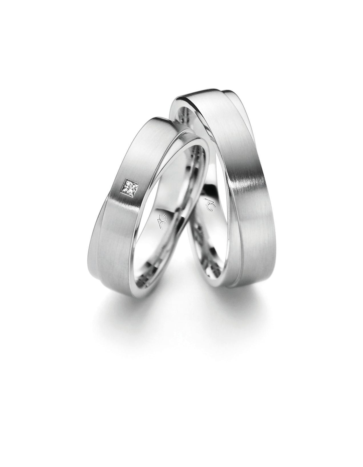 Juwelier Krebber Mönchengladbach - Rheydt Gerstner August Gerstner Trauringe Brillantschmuck Partnerringe Eheringe Freundschaftsringe